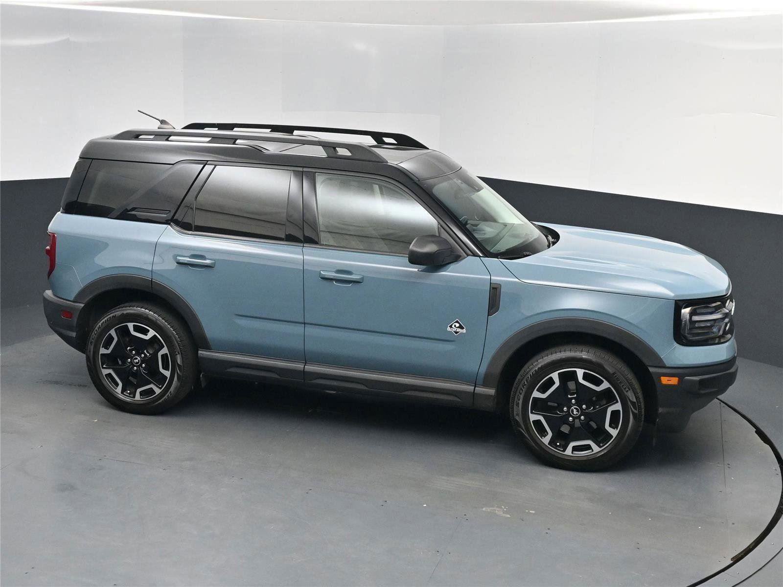 Used 2022 Ford Bronco Sport Outer Banks w/ Tech Package image 17