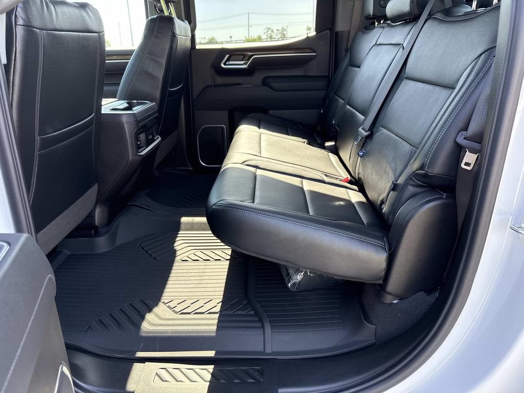New 2026 Chevrolet Silverado 1500 RST AWD/4WD image 10