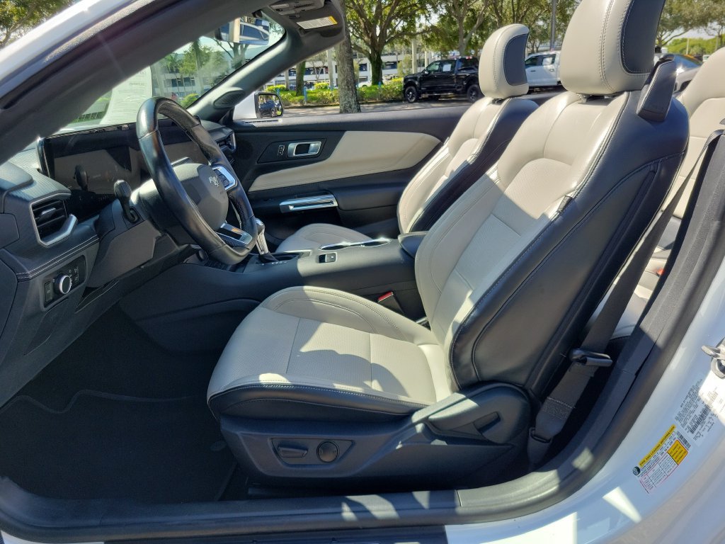 Used 2024 Ford Mustang Premium RWD image 7