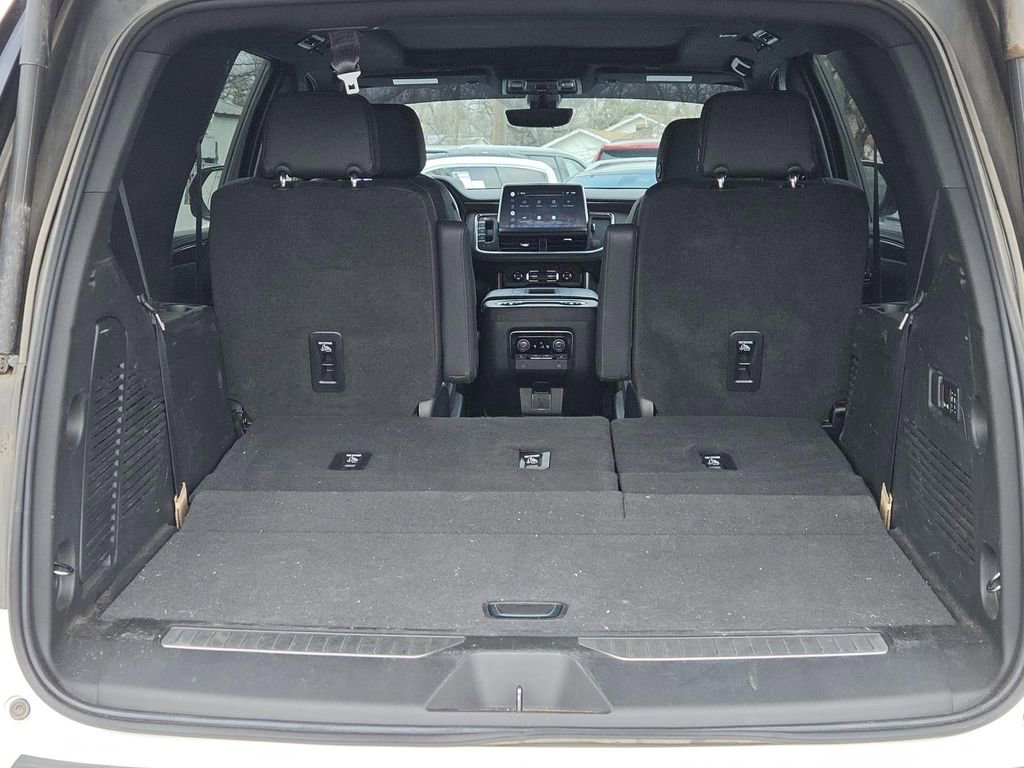 Certified 2022 Chevrolet Tahoe High Country AWD/4WD image 8