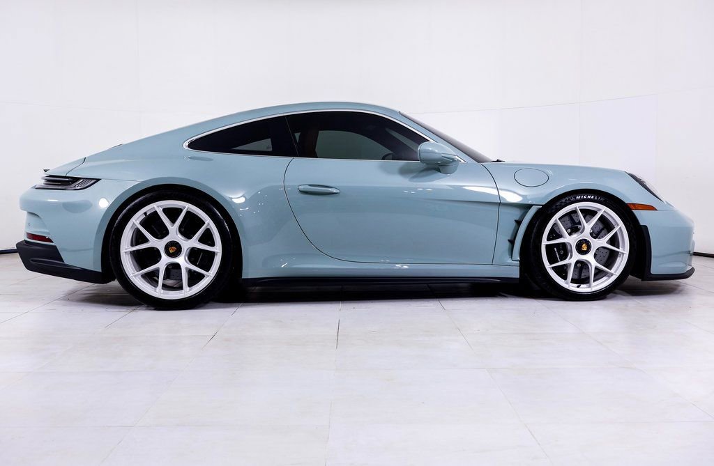 Certified 2024 Porsche 911 GT3 RS image 32