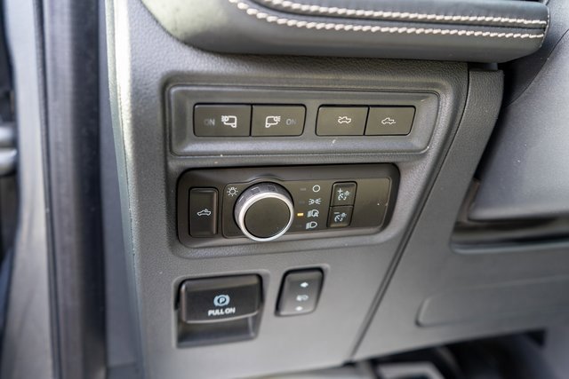 Used 2024 Ford F150 Lightning Platinum image 26