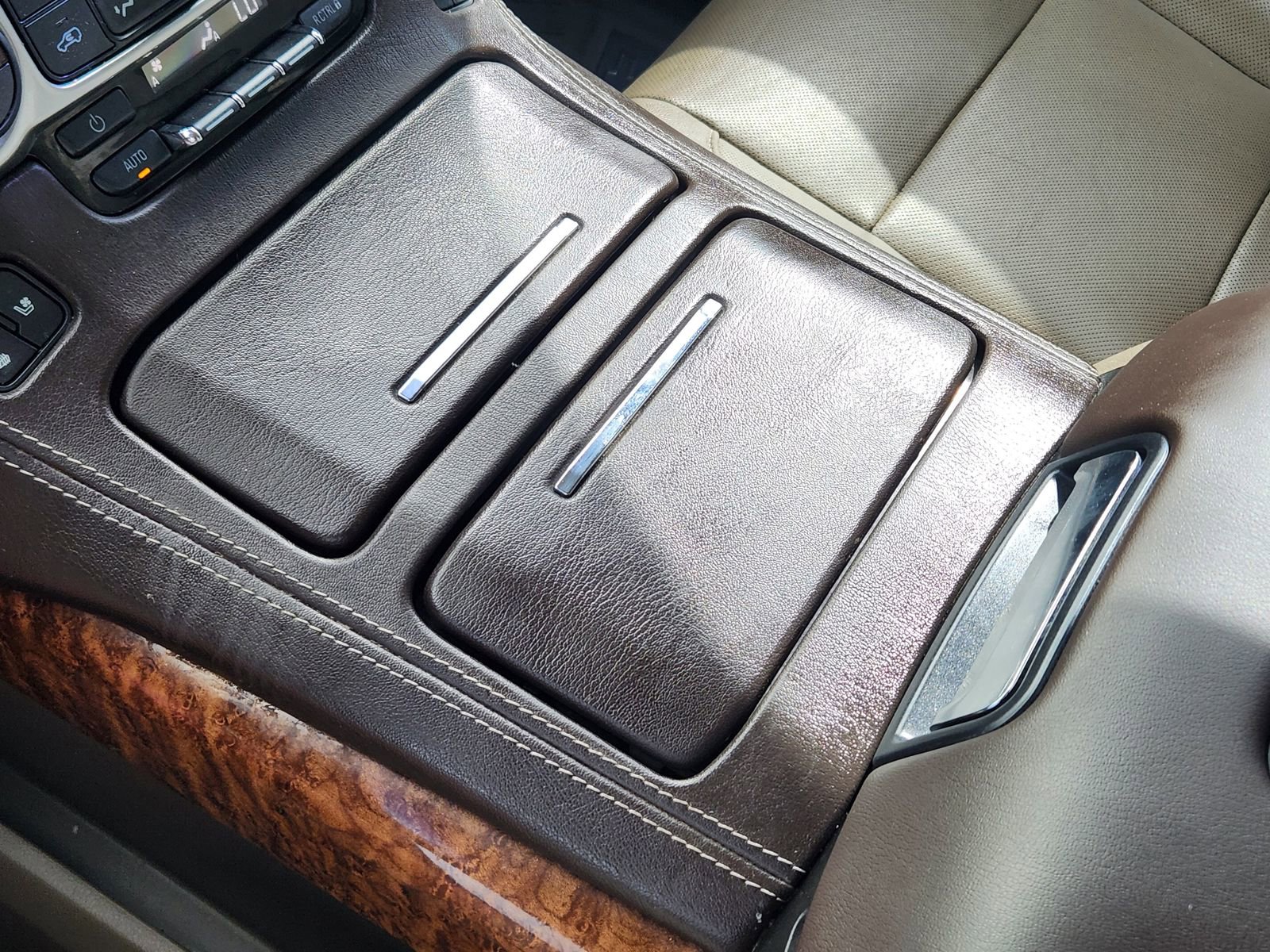 Used 2019 Chevrolet Tahoe Premier image 22