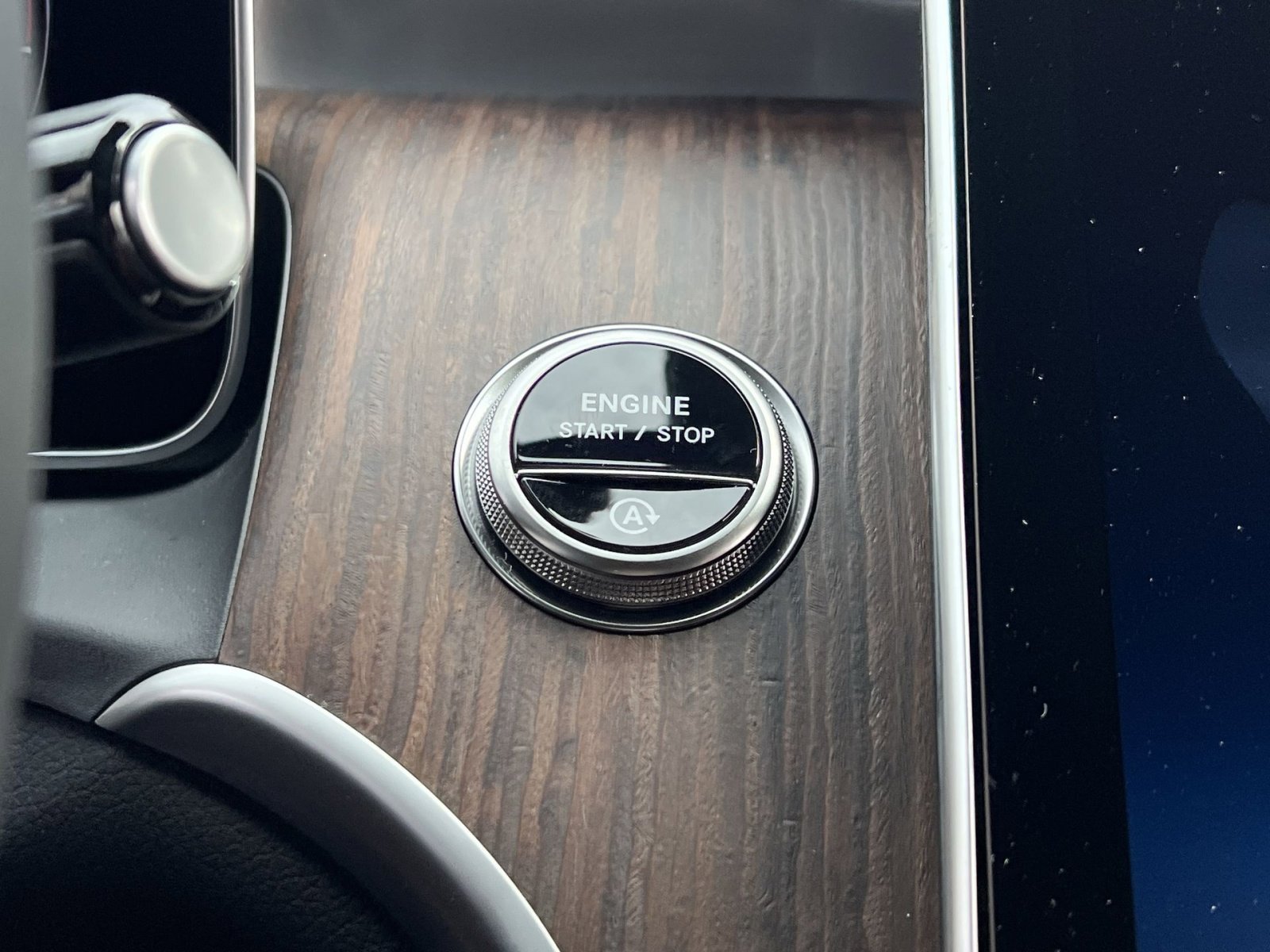 New 2026 Mercedes-Benz GLC 300 4MATIC image 31