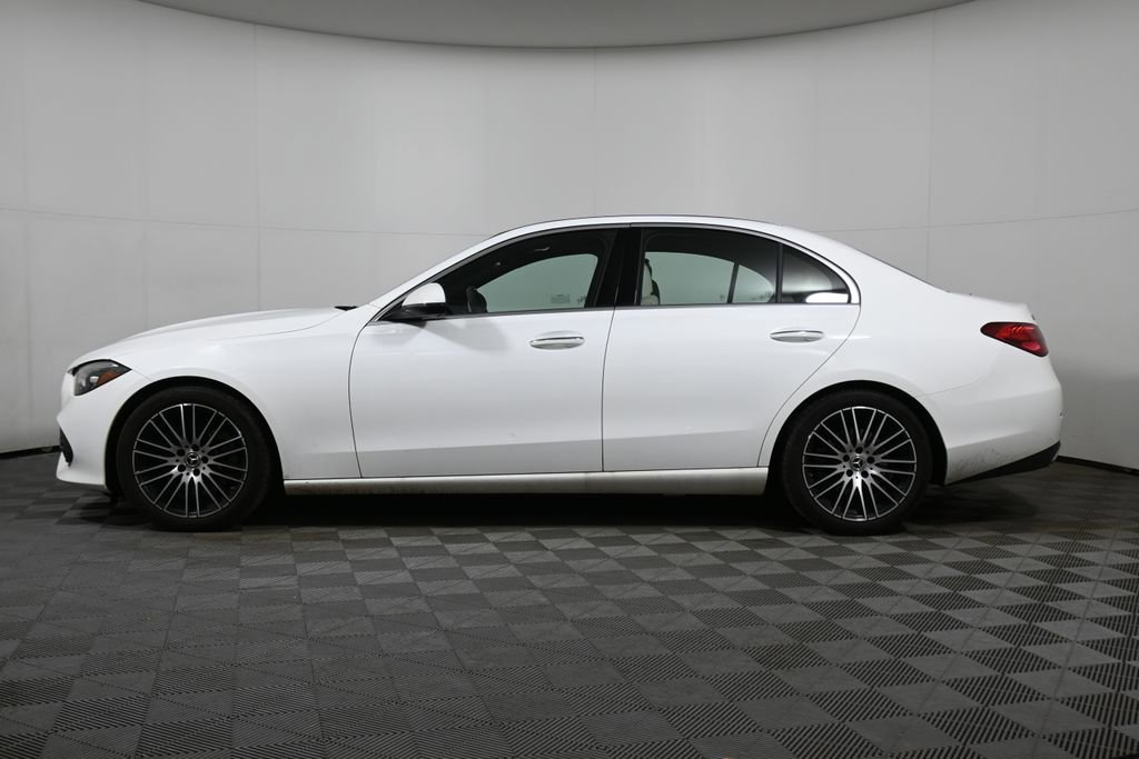 Used 2023 Mercedes-Benz C 300 4MATIC Sedan image 2