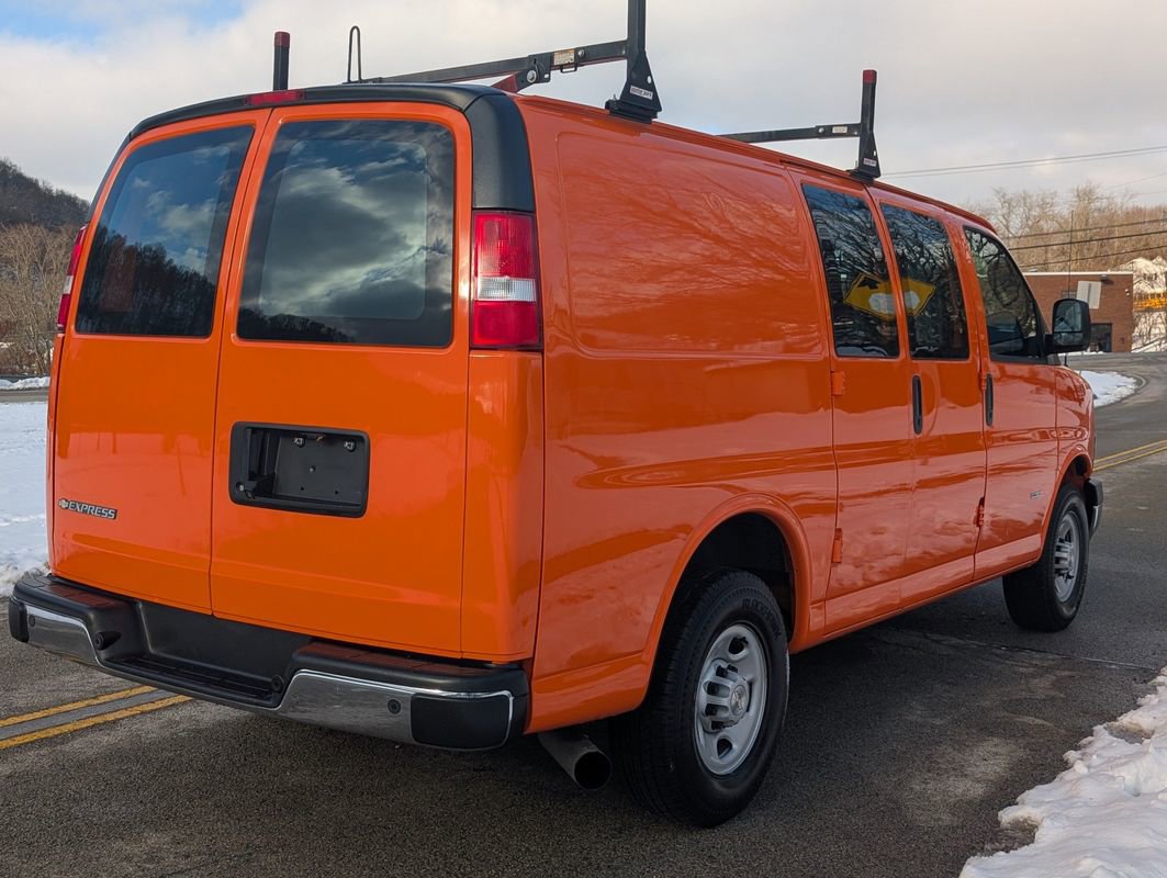 Used 2020 Chevrolet Express 2500 w/ Driver Convenience Package image 6