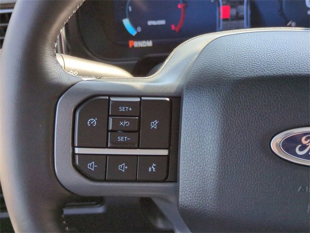 Used 2024 Ford F250 Lariat w/ Chrome Package image 25