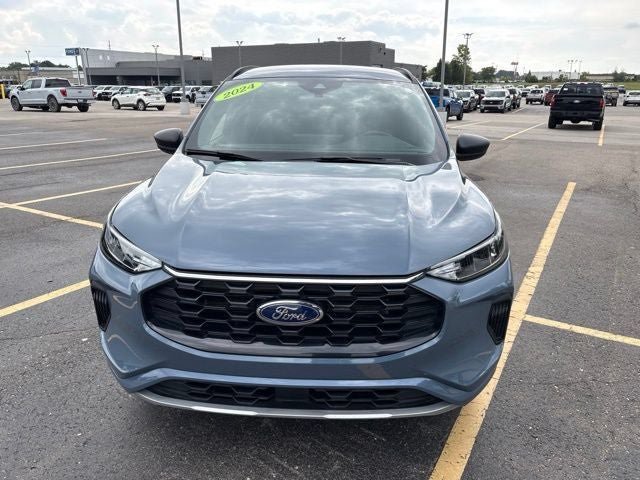Used 2024 Ford Escape ST-Line w/ Tech Pack #1 AWD/4WD image 16