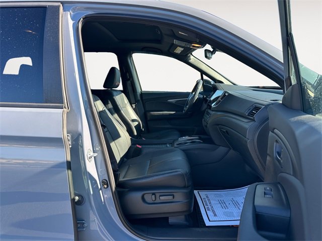 Used 2023 Honda Passport TrailSport image 15