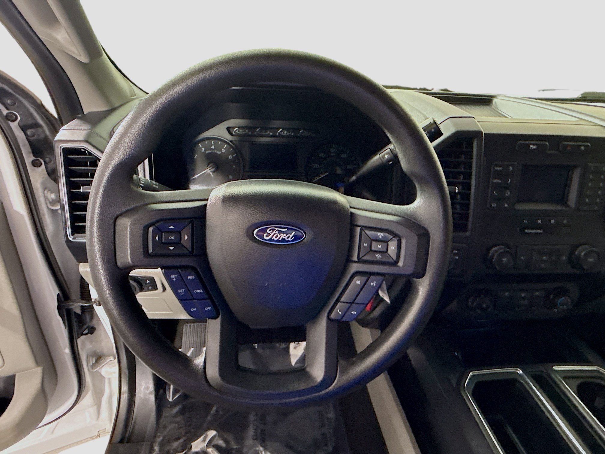 Used 2019 Ford F150 XL w/ Equipment Group 101A Mid RWD image 13