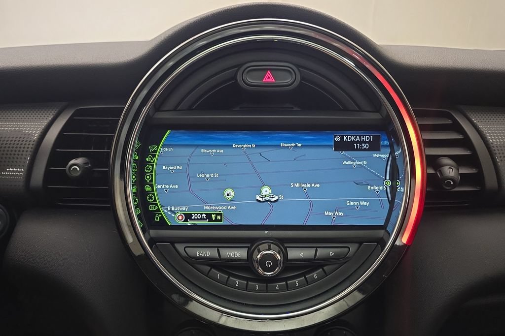 Used 2016 MINI Cooper 4-Door Hardtop FWD image 19