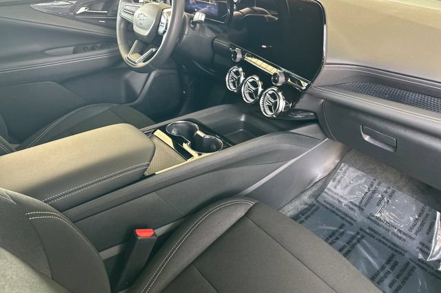 New 2026 Chevrolet Blazer EV LT w/ Midnight/Sport Edition FWD image 24