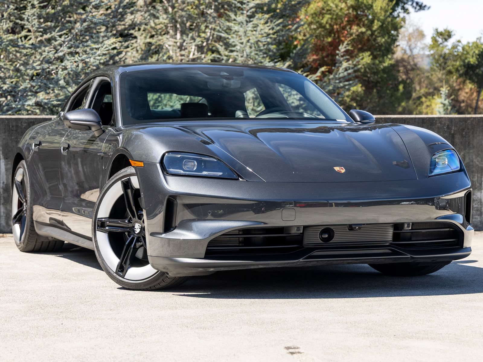 Certified 2025 Porsche Taycan 4S AWD/4WD image 6