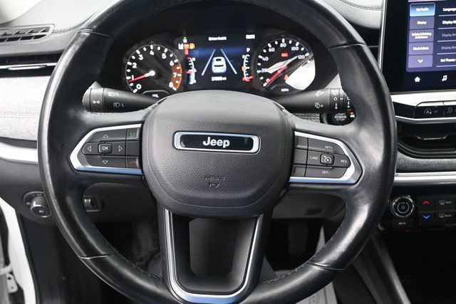Used 2022 Jeep Compass Latitude AWD/4WD image 16