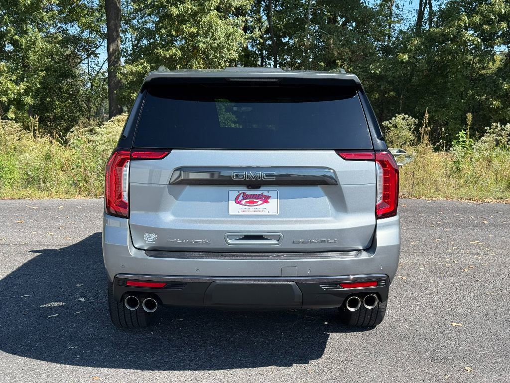 Used 2024 GMC Yukon Denali Ultimate image 7
