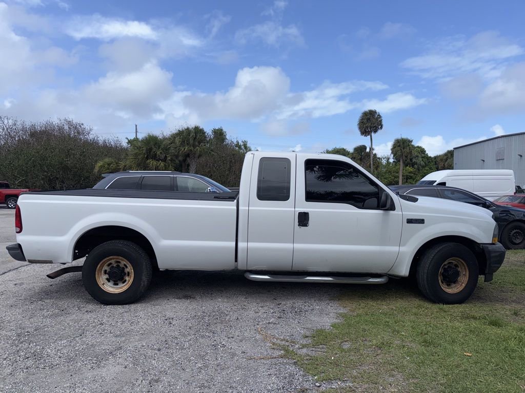 Used 2004 Ford F250 2WD SuperCab Super Duty image 2