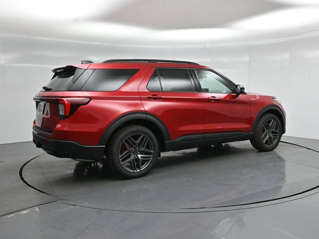New 2026 Ford Explorer ST-Line w/ ST-Line Street Pack RWD image 29