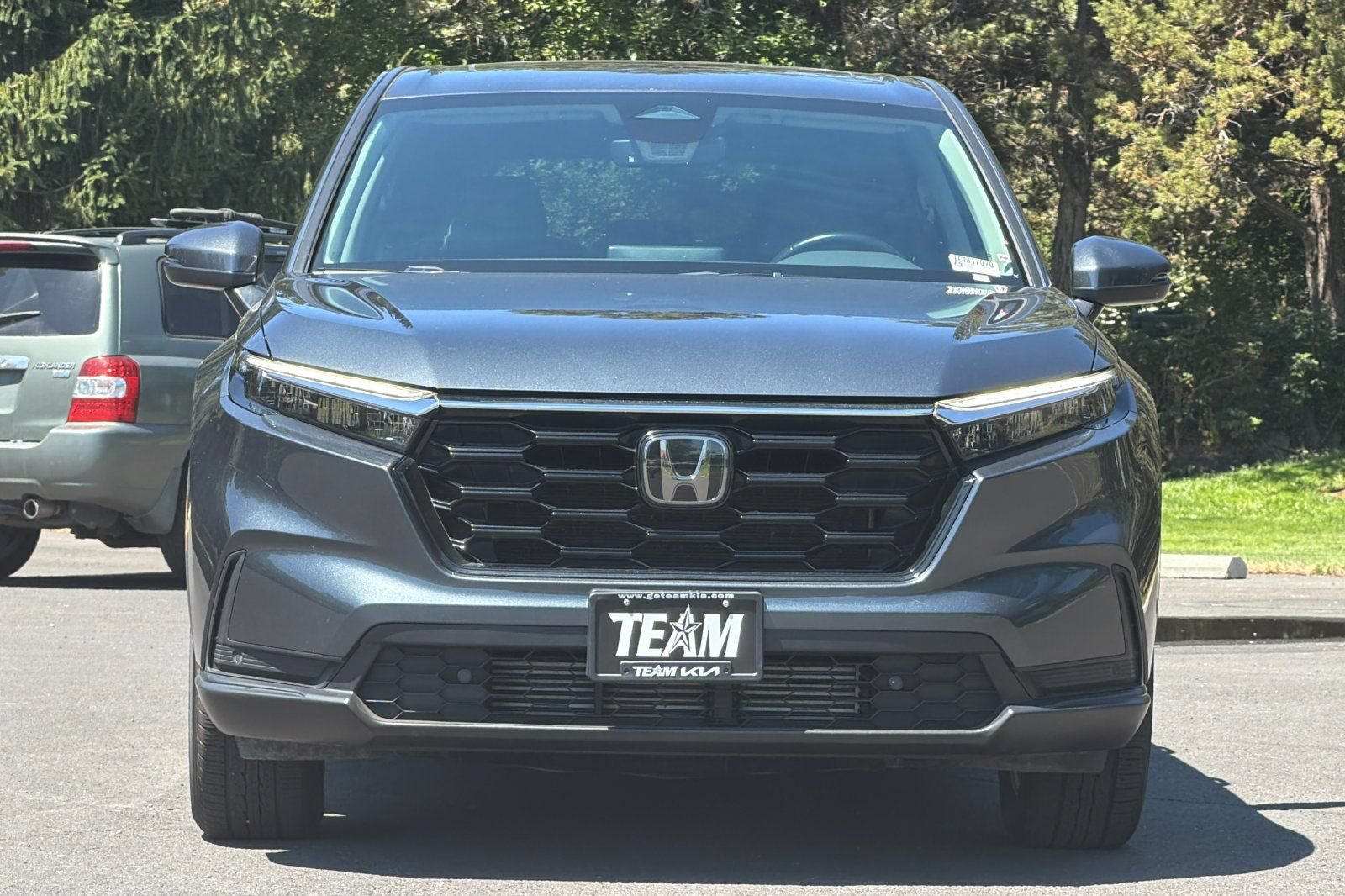 Used 2025 Honda CR-V EX-L image 9