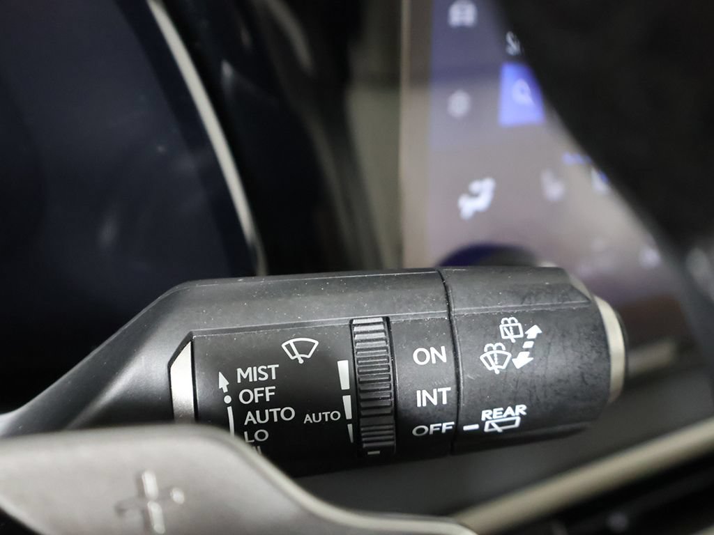 Used 2023 Lexus RX 350h w/ Accessory Package (2T) AWD/4WD image 40