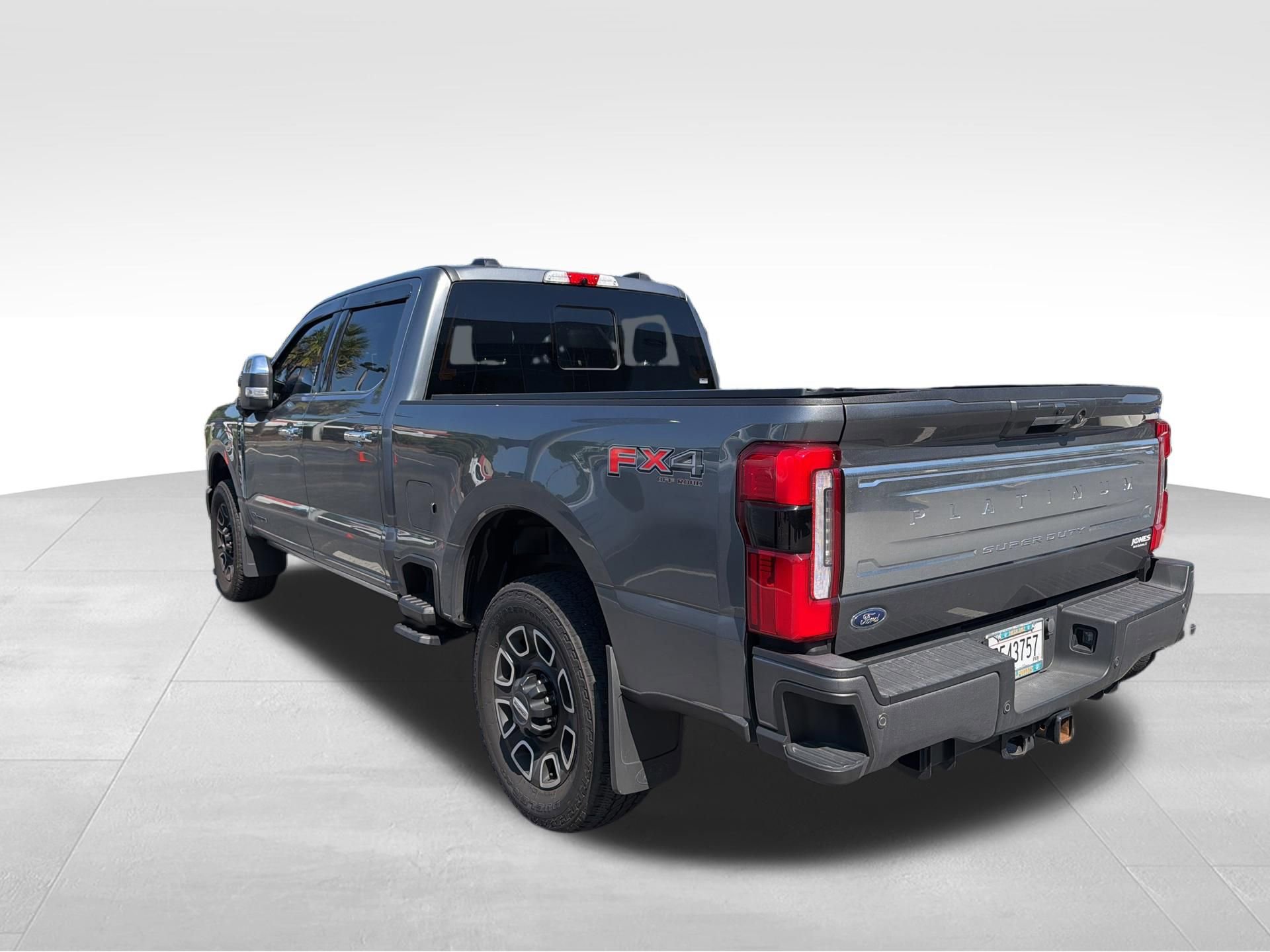 Certified 2024 Ford F250 Platinum AWD/4WD image 12