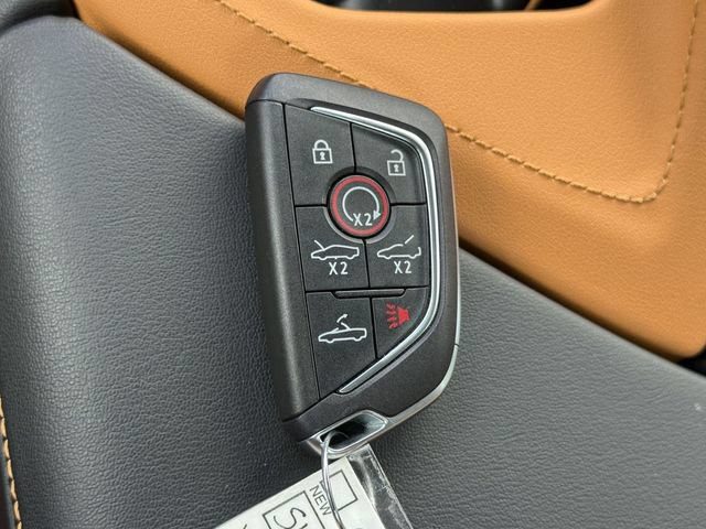 Used 2024 Chevrolet Corvette Stingray Preferred Conv w/ Z51 Performance Package RWD image 30