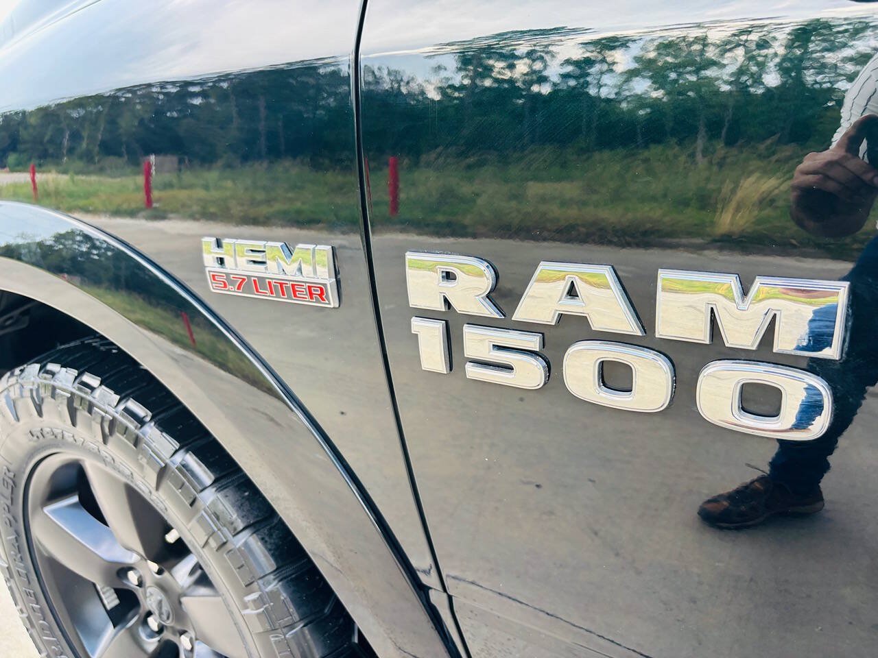 Used 2017 RAM 1500 Outdoorsman AWD/4WD image 48