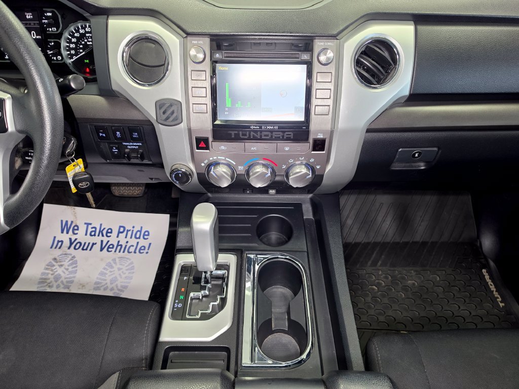 Used 2018 Toyota Tundra SR5 AWD/4WD image 10