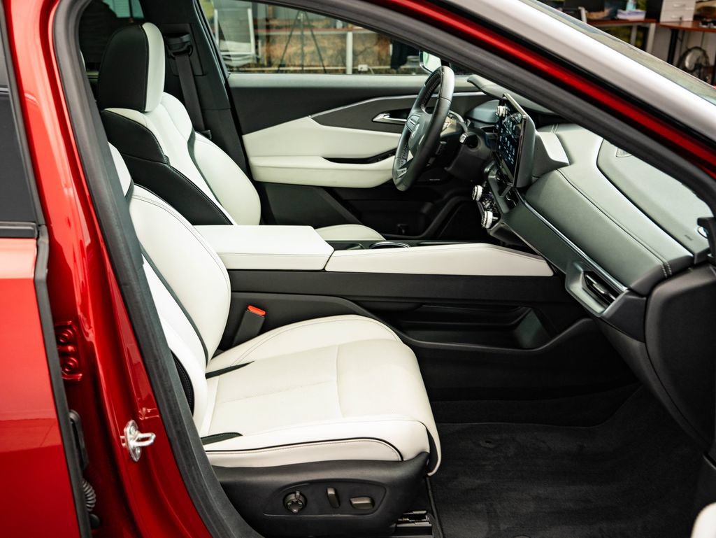 Used 2024 Acura ZDX Type S AWD/4WD image 24