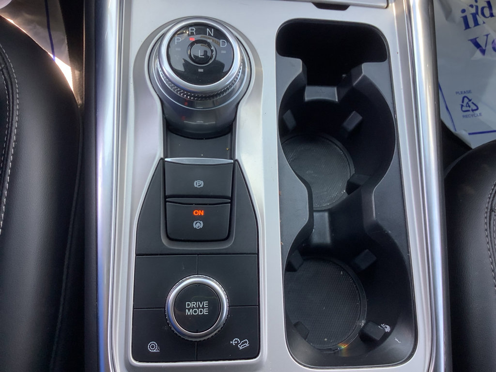 Used 2022 Ford Explorer XLT w/ Equipment Group 202A image 19