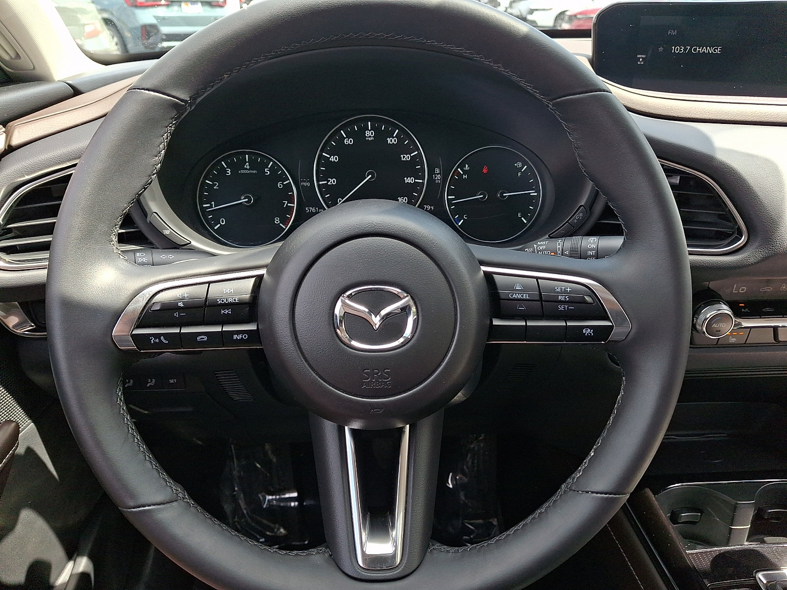 Certified 2025 MAZDA CX-30 AWD 2.5 S w/ Premium Package image 18