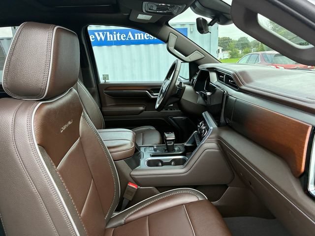 Used 2024 GMC Sierra 1500 Denali w/ Technology Package AWD/4WD image 18