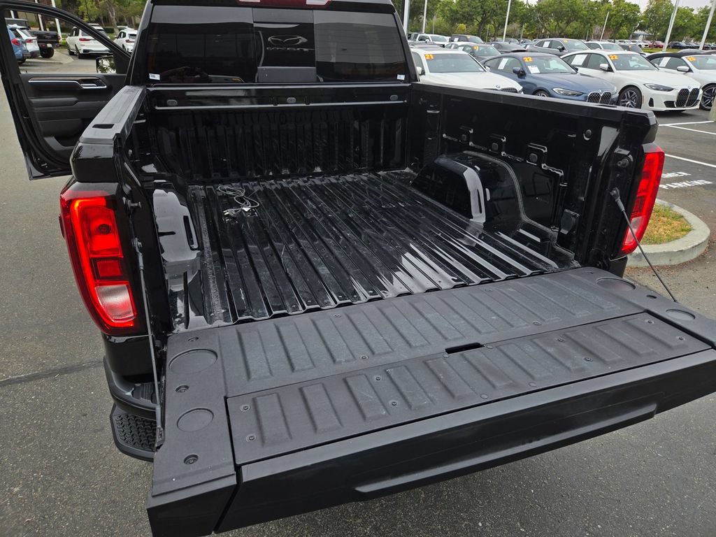 Used 2026 GMC Sierra 1500 Elevation w/ Preferred Package AWD/4WD image 35