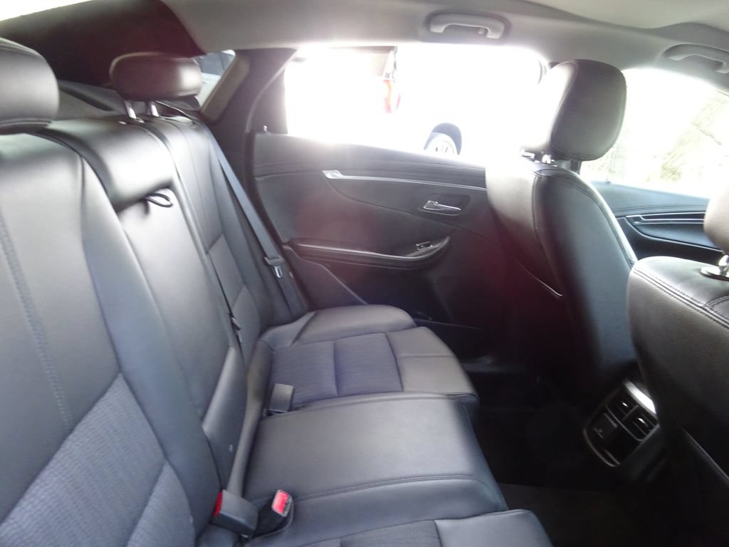 Certified 2018 Chevrolet Impala LT w/ LT Entertainment Package FWD image 22
