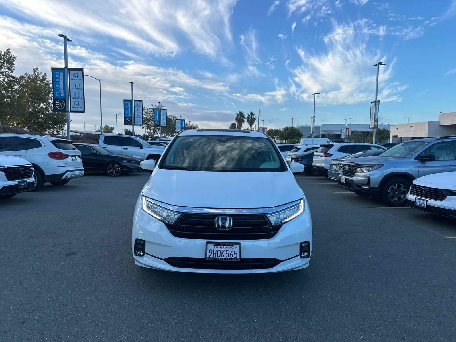 Used 2023 Honda Odyssey EX-L image 1