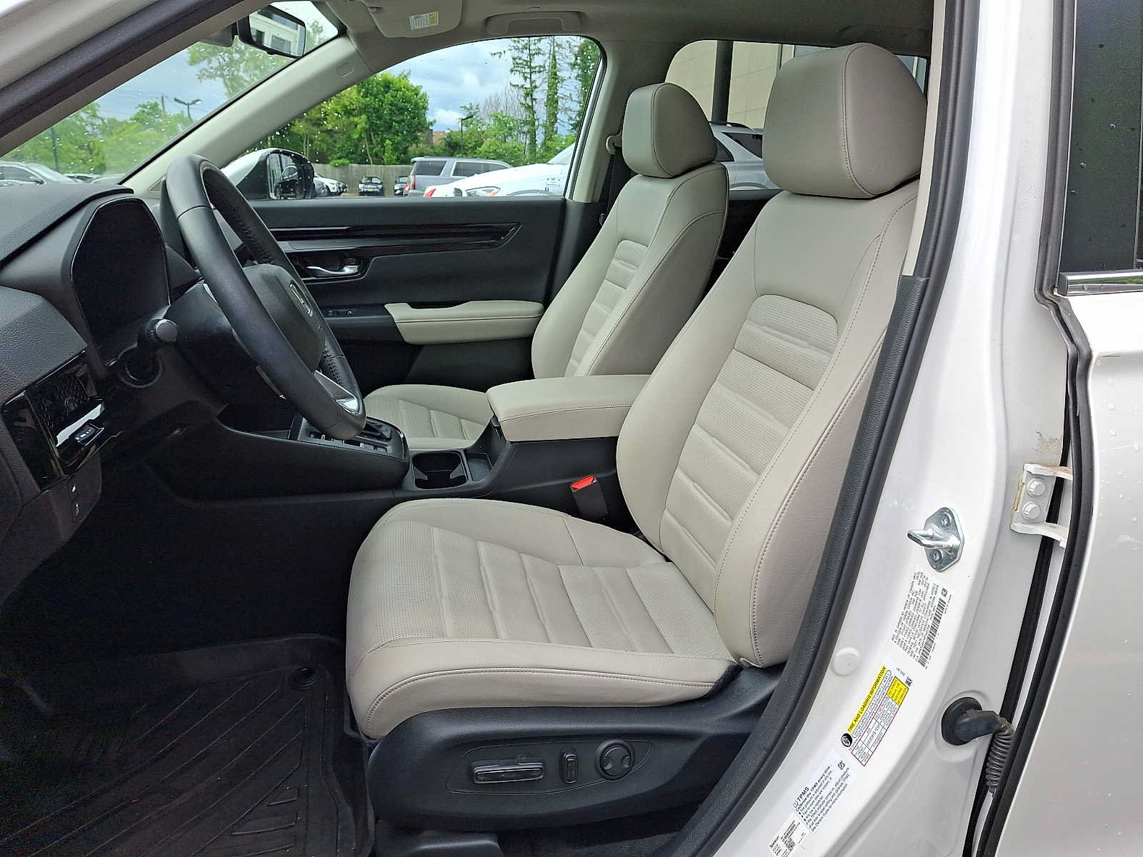 Used 2023 Honda CR-V EX-L image 10