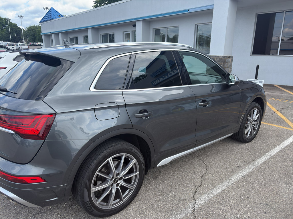 Used 2023 Audi SQ5 Premium w/ Convenience Package AWD/4WD image 11