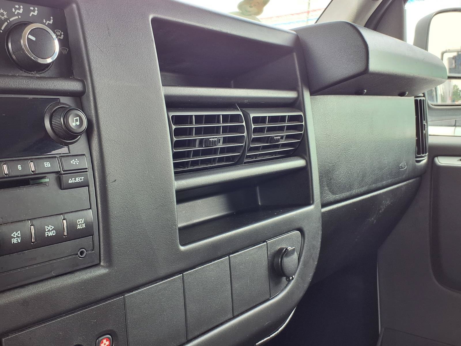 Used 2012 Chevrolet Express 3500 LT w/ LT Preferred Equipment Group RWD image 8