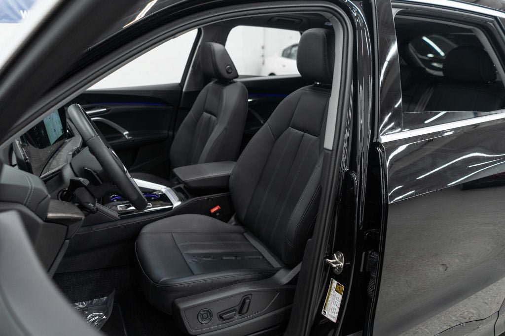 Used 2025 Audi Q5 Premium AWD/4WD image 9