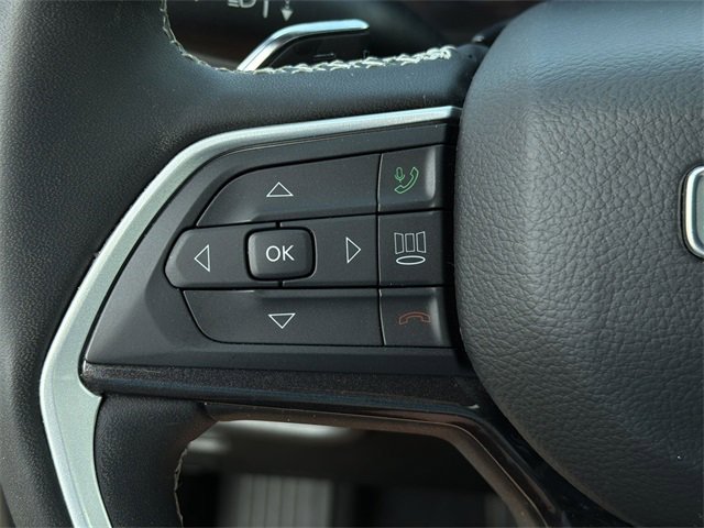 Used 2023 Jeep Grand Cherokee Altitude image 27