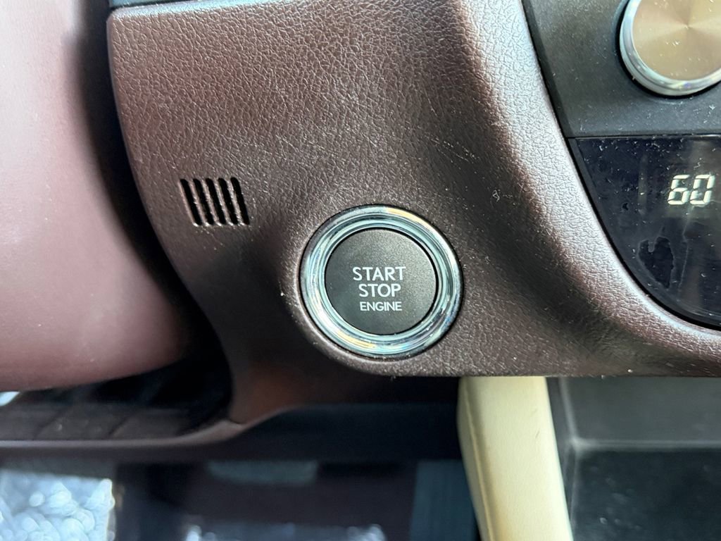 Used 2017 Lexus RX 350 AWD w/ Premium Package image 30