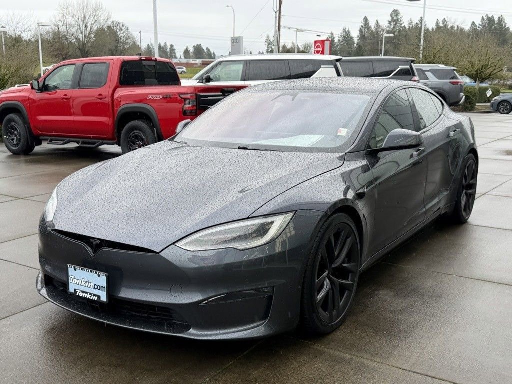Used 2021 Tesla Model S Plaid image 6
