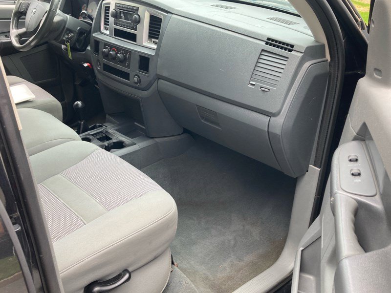 Used 2007 Dodge Ram 2500 Truck SLT image 19