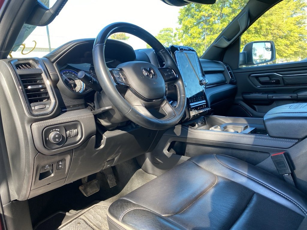 Used 2022 RAM 1500 Limited w/ Body-Colour Bumper Group image 11