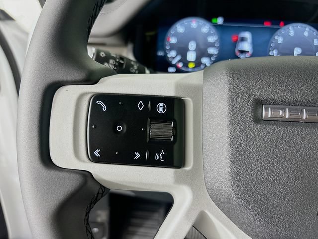 Used 2026 Land Rover Defender 110 S AWD/4WD image 10