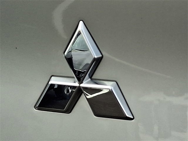 Used 2024 Mitsubishi Outlander SEL image 31