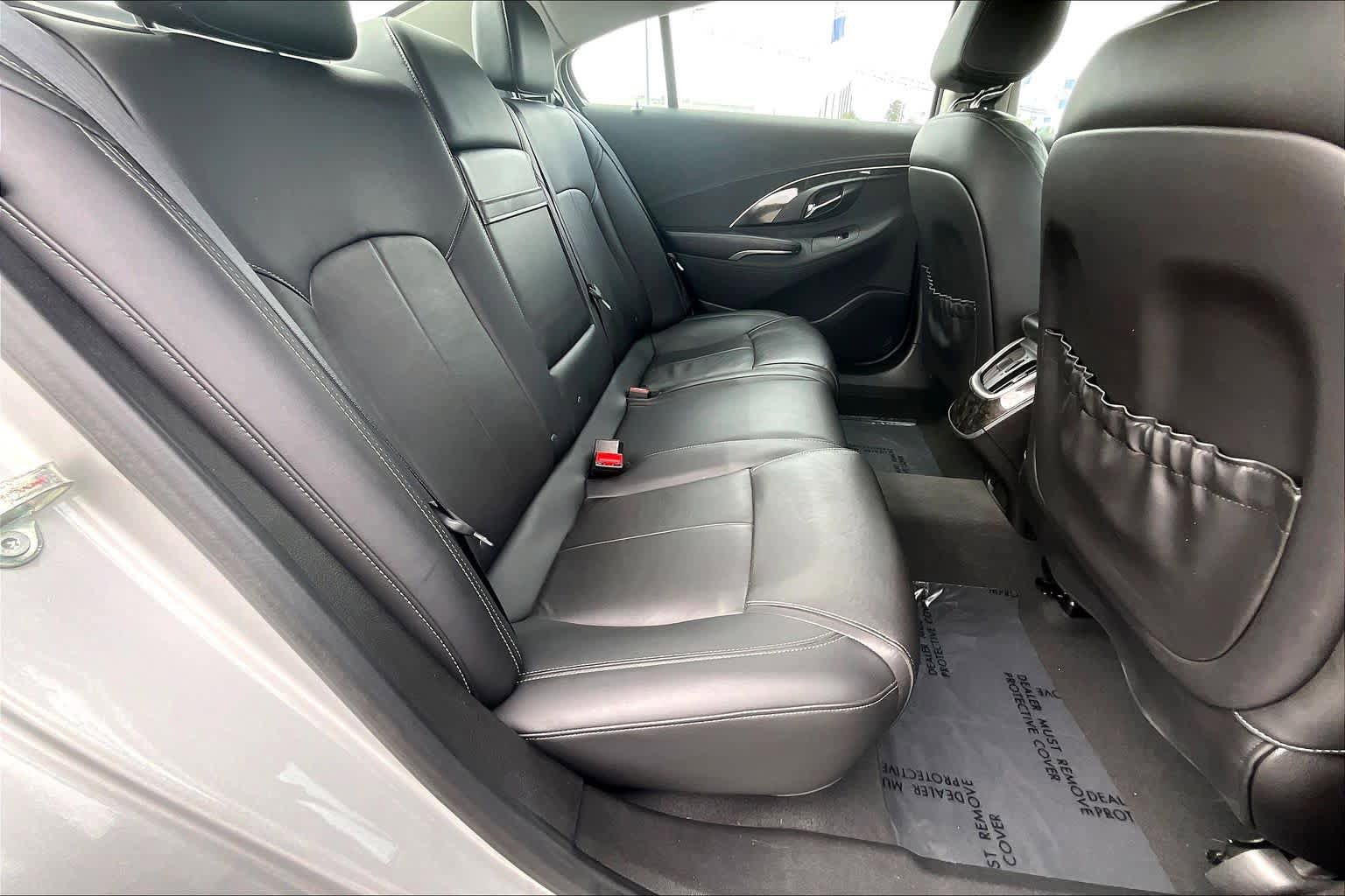 Used 2015 Buick LaCrosse Leather image 19
