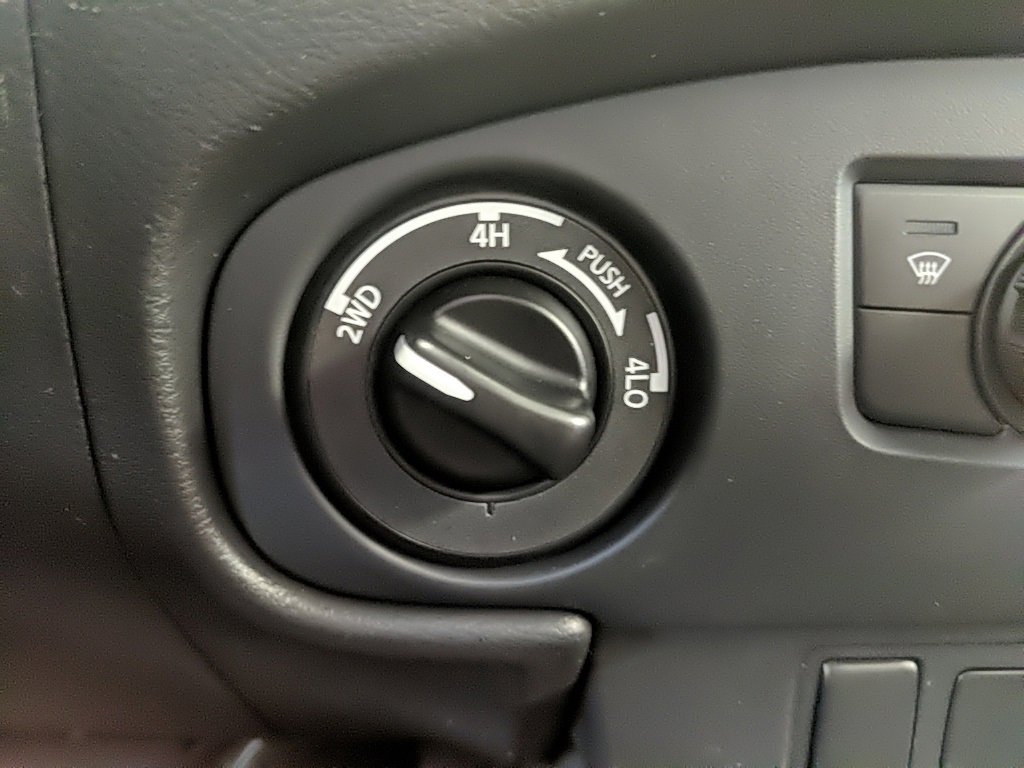 Used 2023 Nissan Frontier PRO-4X w/ Tow Package image 24