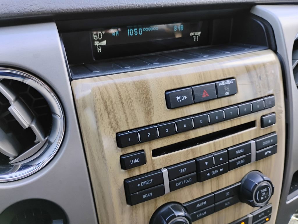 Used 2011 Ford F150 Lariat w/ Lariat Plus Pkg image 29