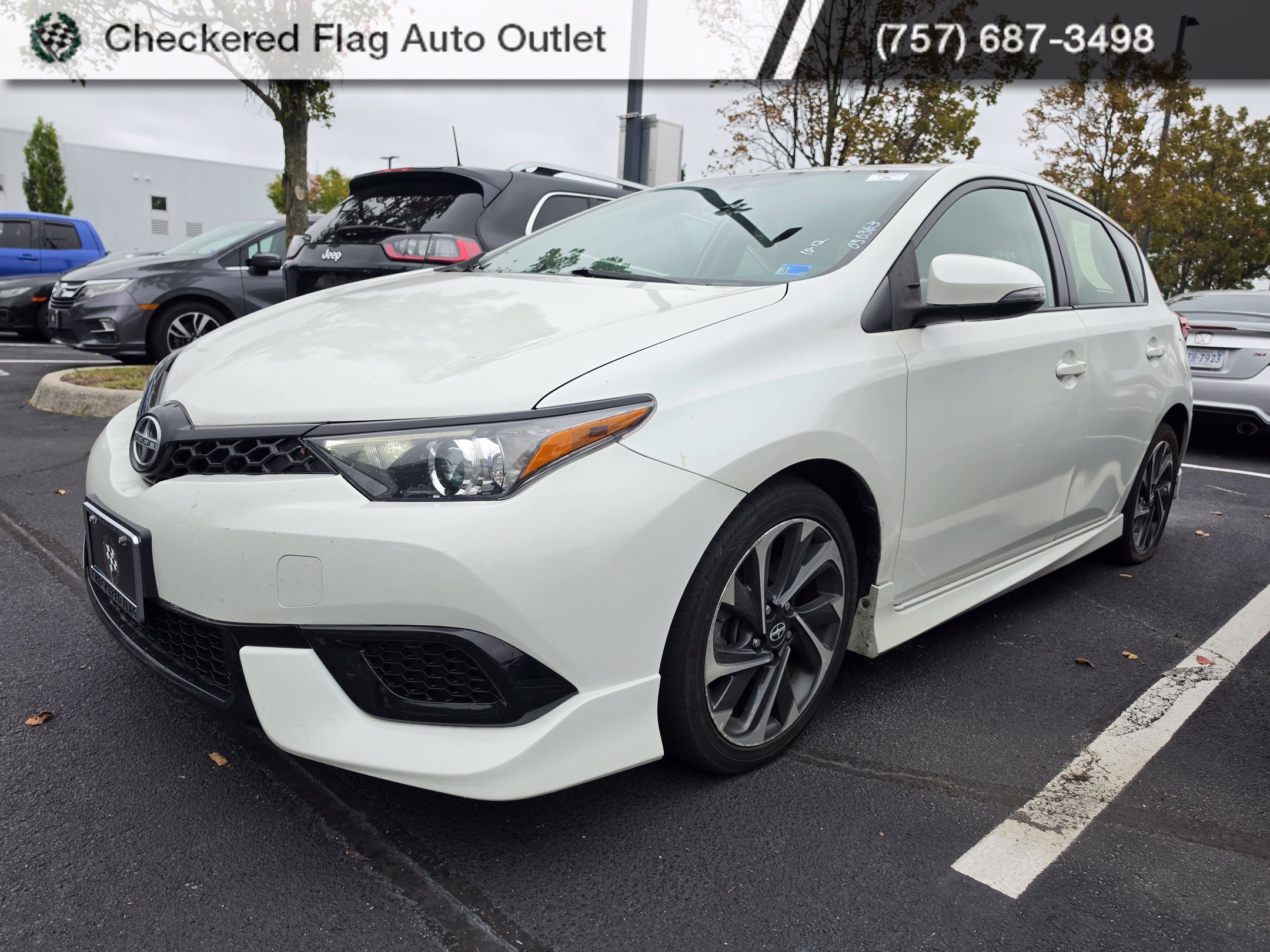 Used 2016 Scion iM FWD image 1