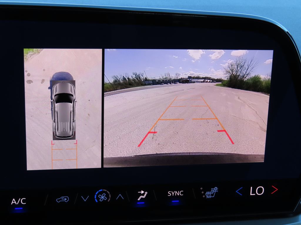 New 2026 Chevrolet Traverse LT AWD/4WD image 7